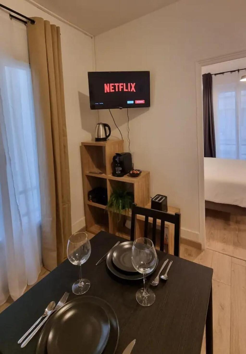 Opera - Montmartre & Metro 13 & 14 Apartment